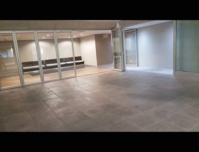 664M² OFFICE TO LET IN TYGER VALLEY